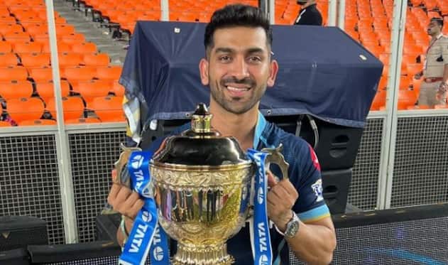 Who Is Vaibhav Pandya, What Is His Relationship With Pandya Brothers?